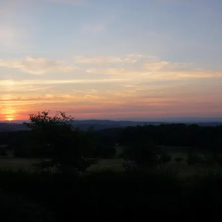 Ruhige Mit Fernblick *